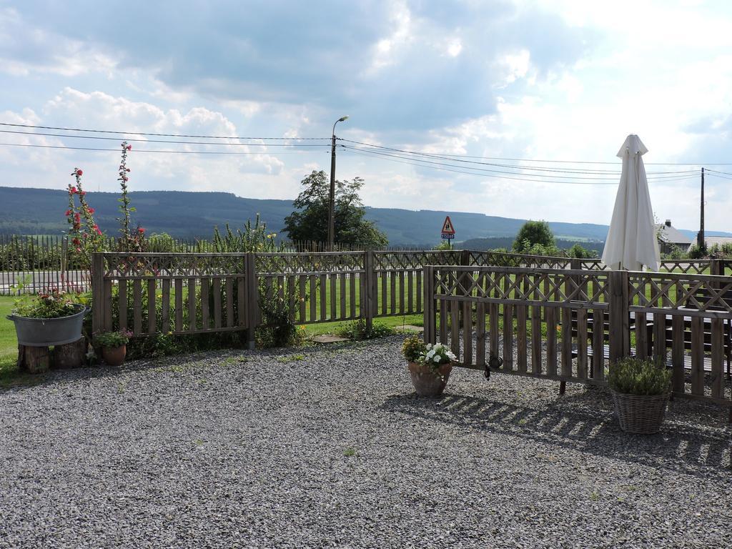 Cozy Apartment In Stoumont With Private Terrace Bagian luar foto