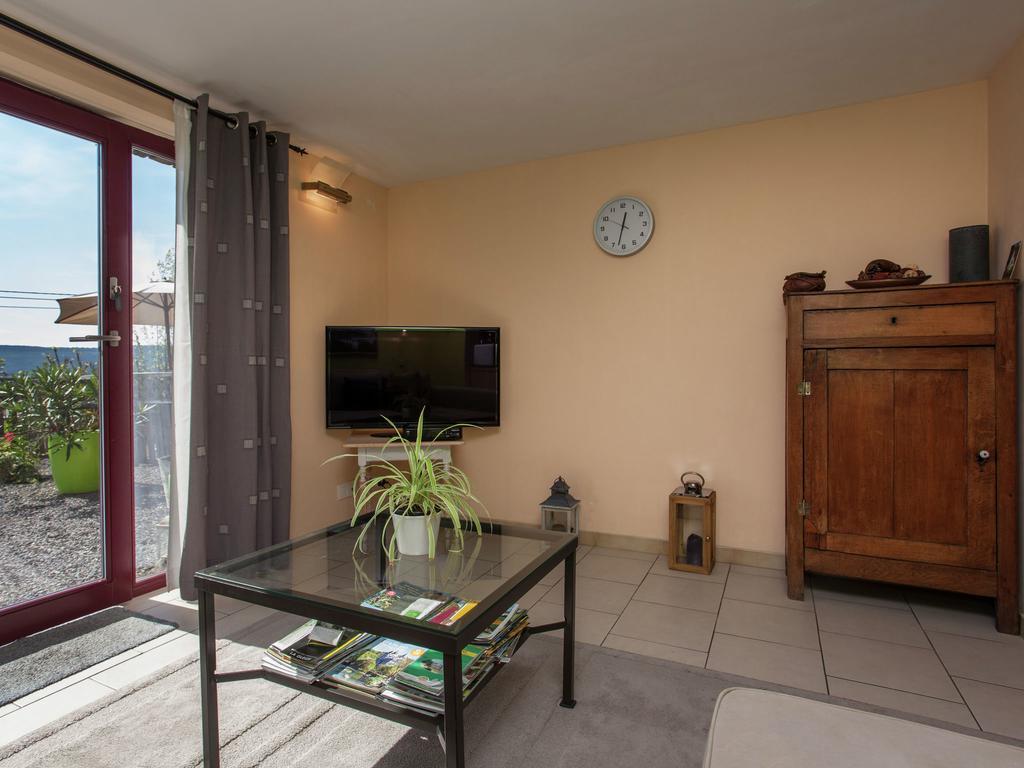 Cozy Apartment In Stoumont With Private Terrace Bagian luar foto