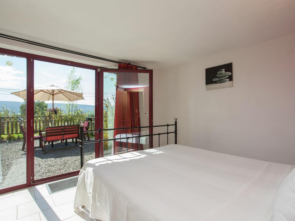 Cozy Apartment In Stoumont With Private Terrace Bagian luar foto